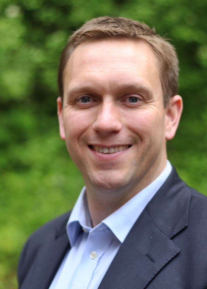 Giles-Stafford Giles Stafford, Consultant Orthopaedic Hip Surgeon